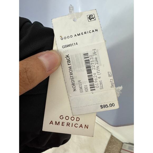 Good American One-Shoulder Black Swimsuit NWT Size 4 (Fits 14) - Picture 9 of 9